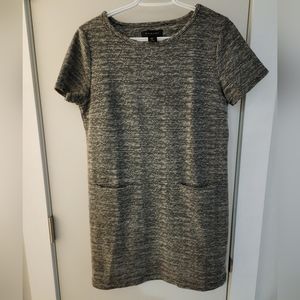 Black & White Tahari Dress with pockets Size M